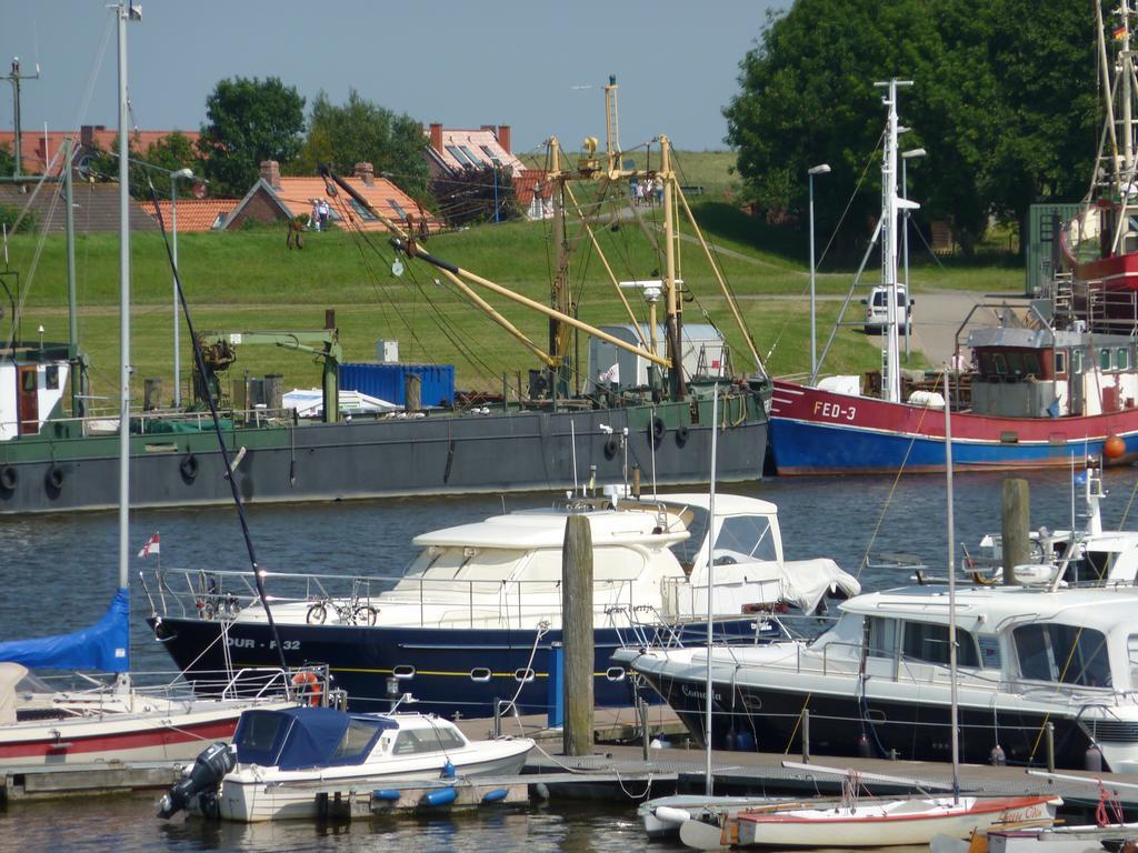 Hotel Garni Goldener Anker Greetsiel Buitenkant foto